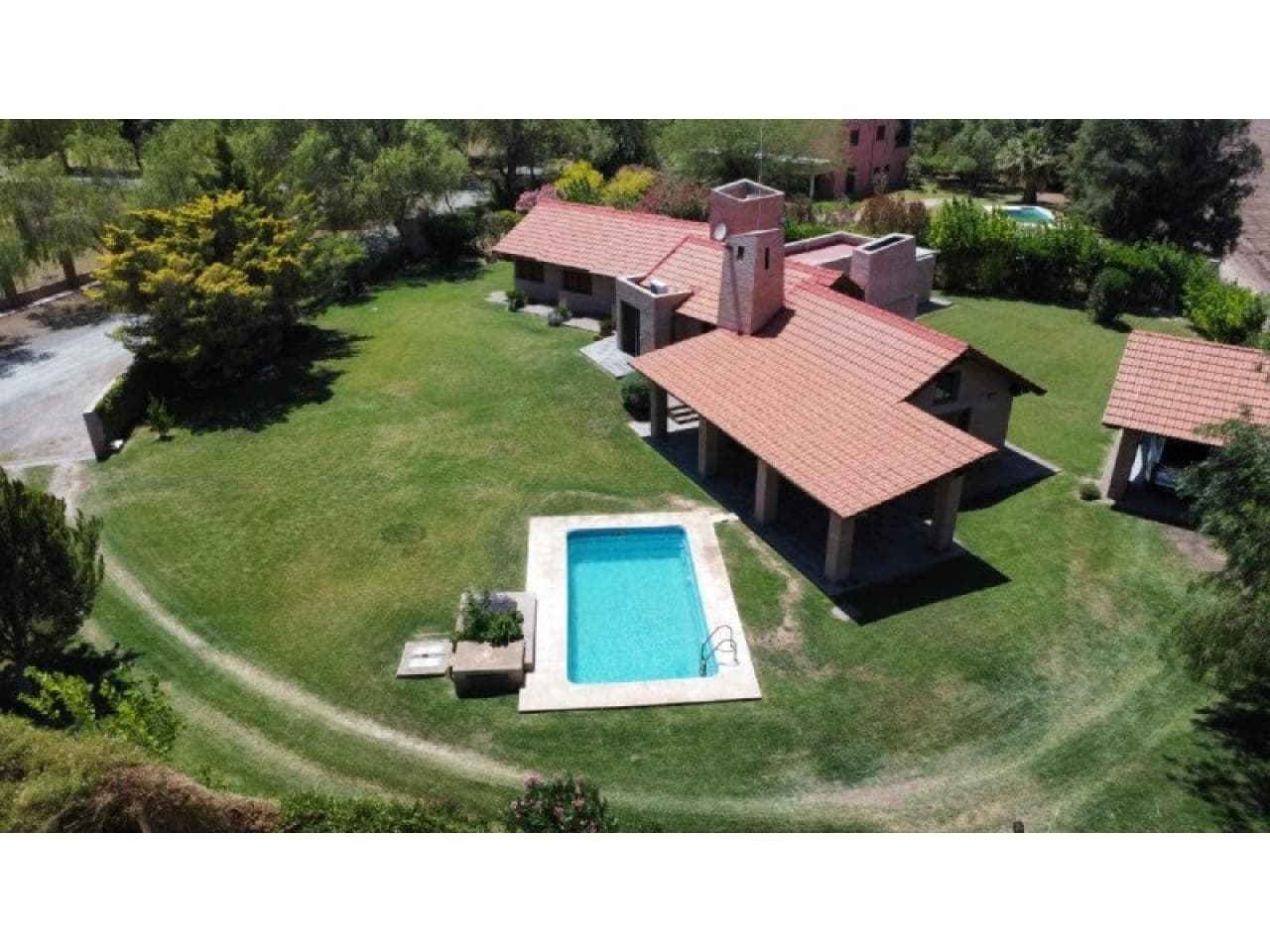 Venta Chalet De 3 Dormitorios En Exclusivo En Barrio Privado La Porfiada. Pocito