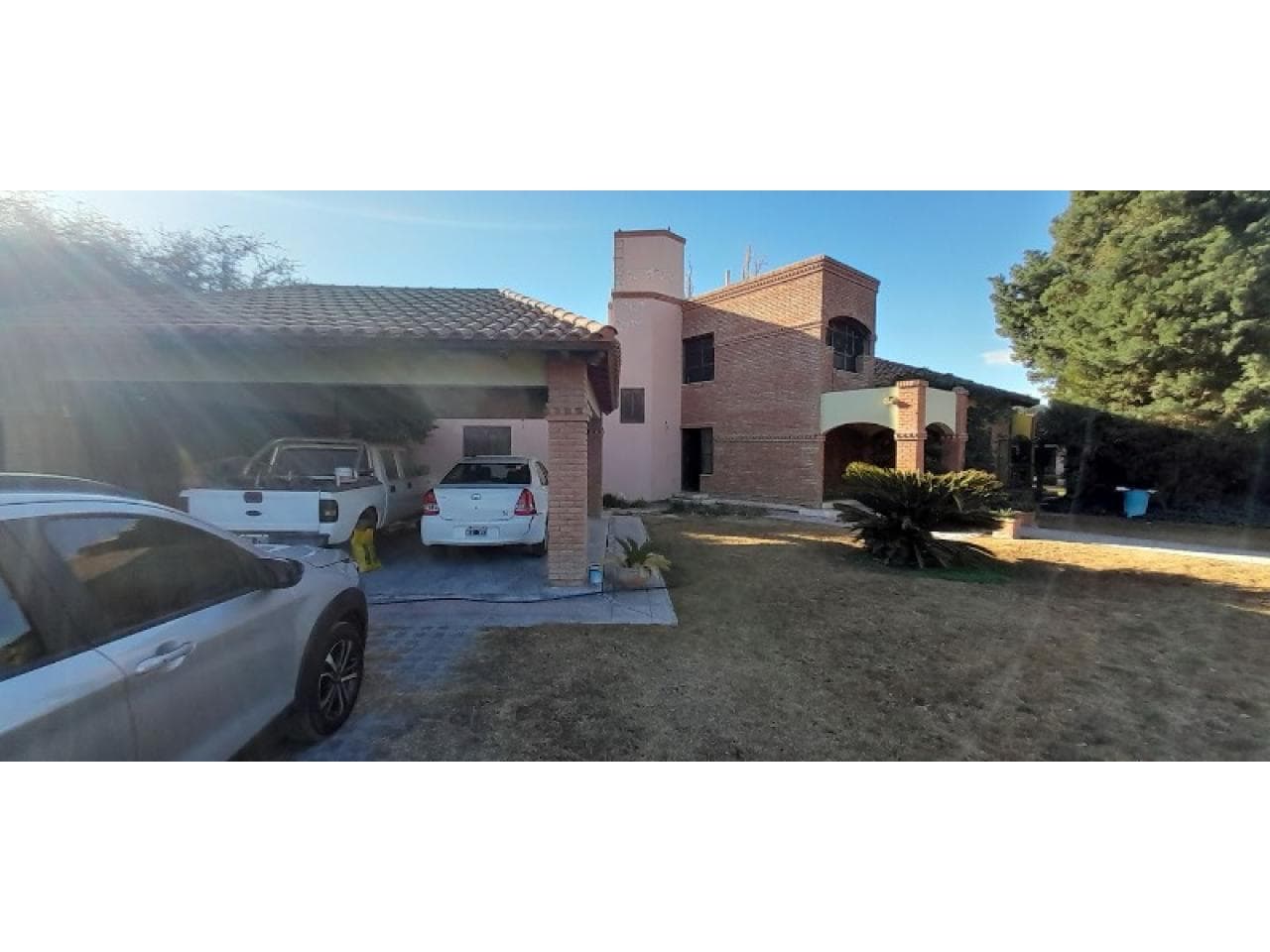 Arevalo Inmobiliaria Vende Casa En Santa Lucia Barrio Privado Quintas Del Libertador. 100 Mts2 De Terreno Y 250 Mts2 De