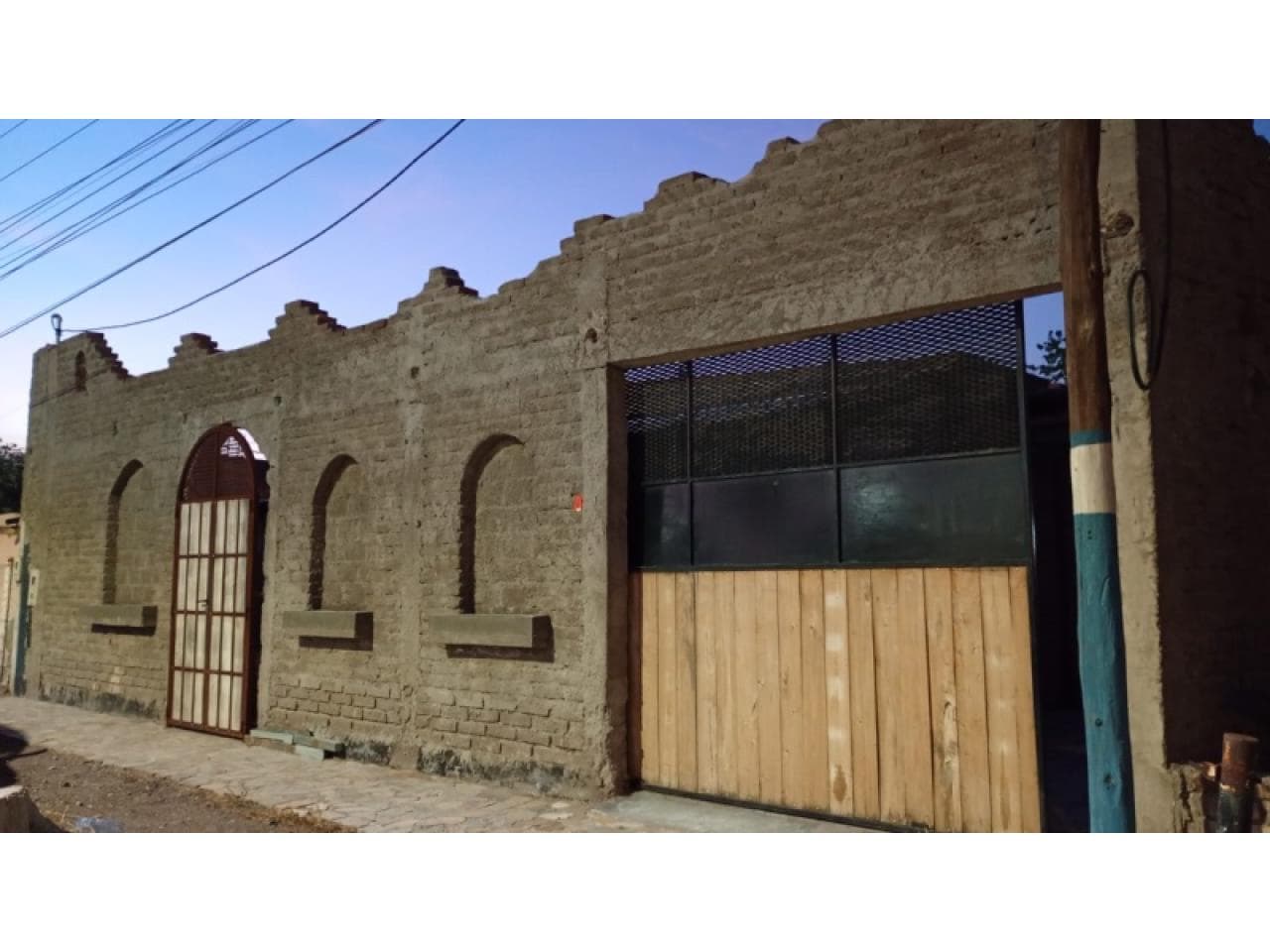 Venta- Casa, 2 Dormitorios. Albardón- 1720m2