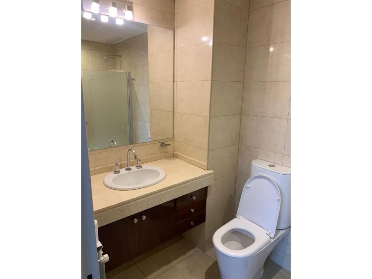 Catamaran 7, Living Comedor Con Balcon, 3 Habitaciones, 2 Baños, Cocina, Cochera Y Baulera