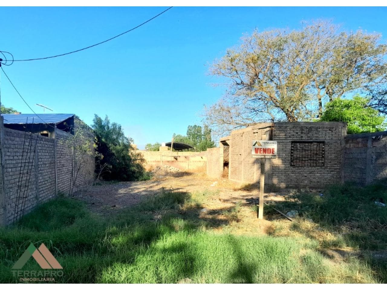 2 Terrenos A La Venta, A Pocos Metros Del Mayorista  Makro