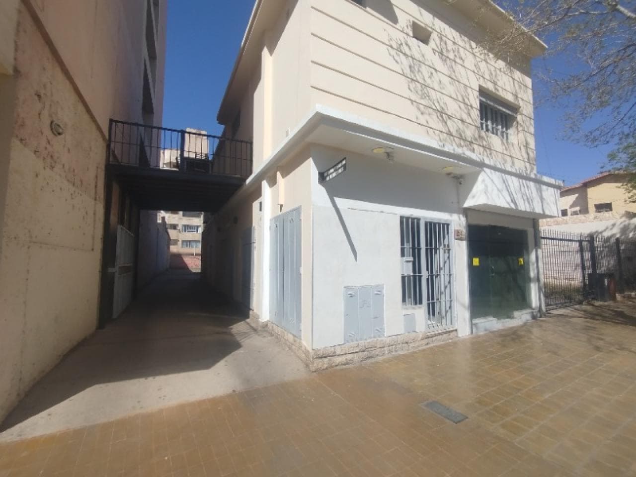 Venta Propiedad Sobre Av Libertador Entre Catamarca Y Sarmiento.
