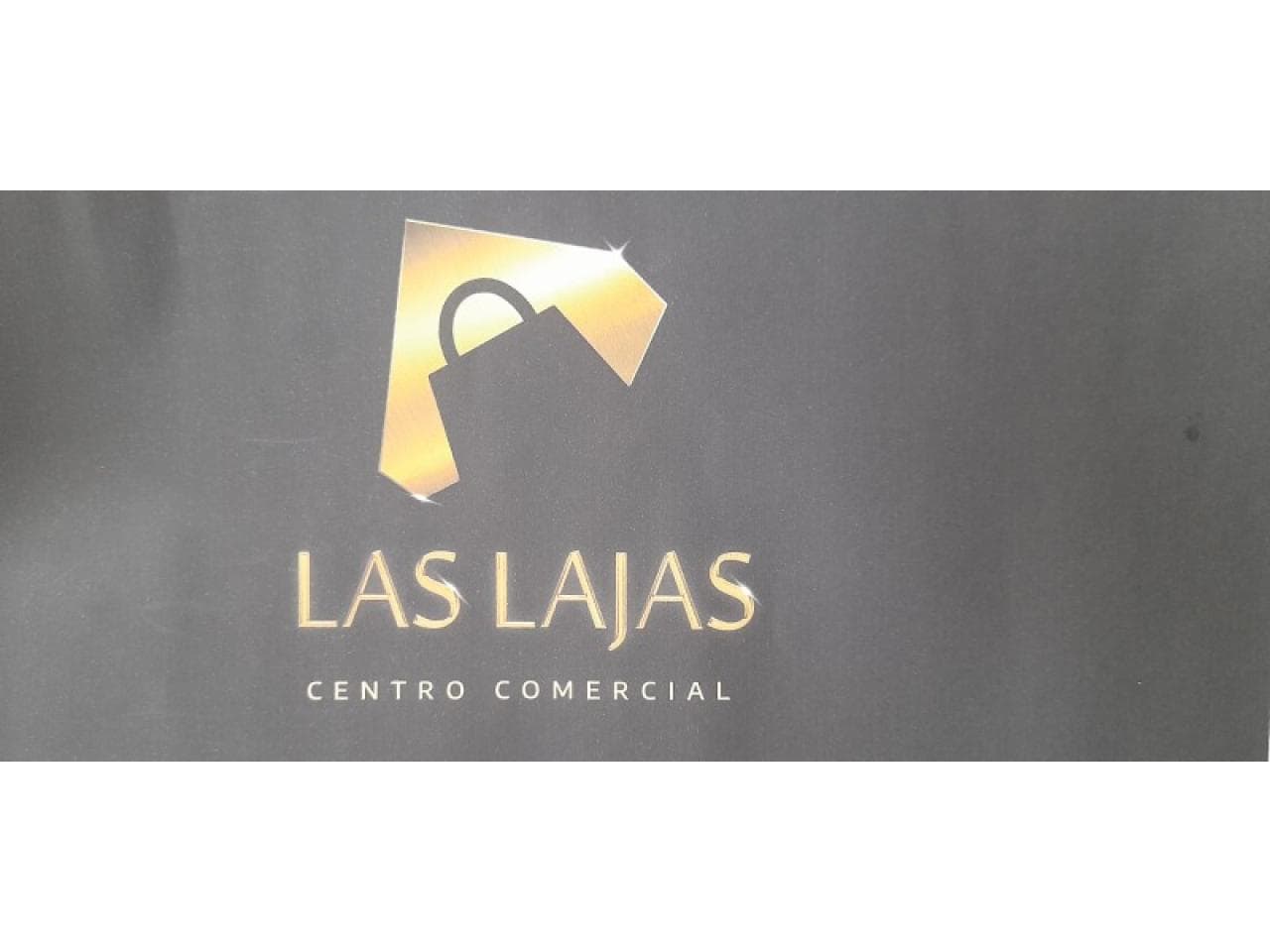 Alquilo Local En Centro Comercial Las Lajas