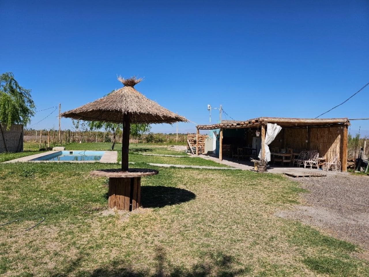 Quincho Con Pileta Baño1500mts Cuadrados