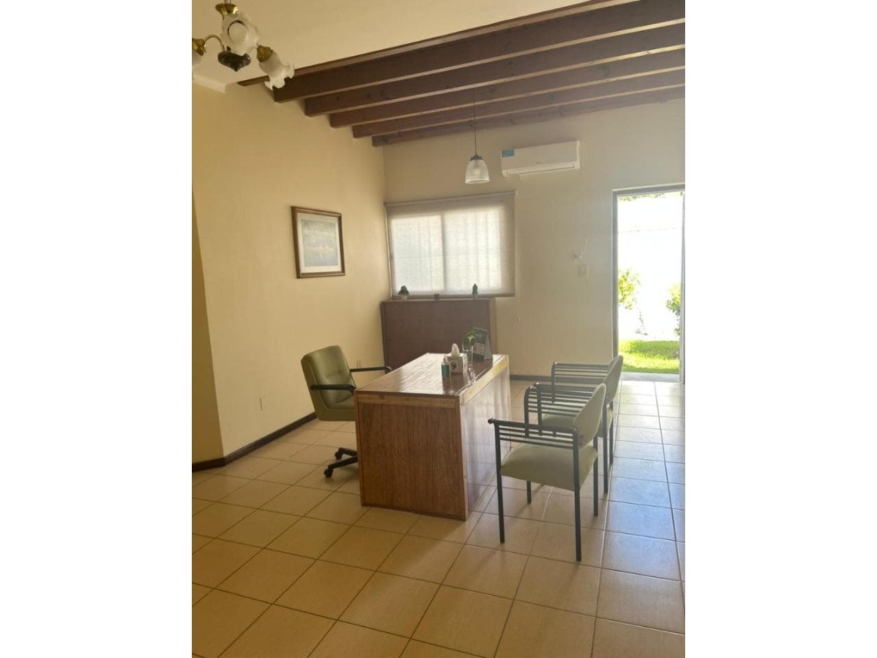 Oficinas / Consultorios En Venta. Excelente Ubicación. Capital