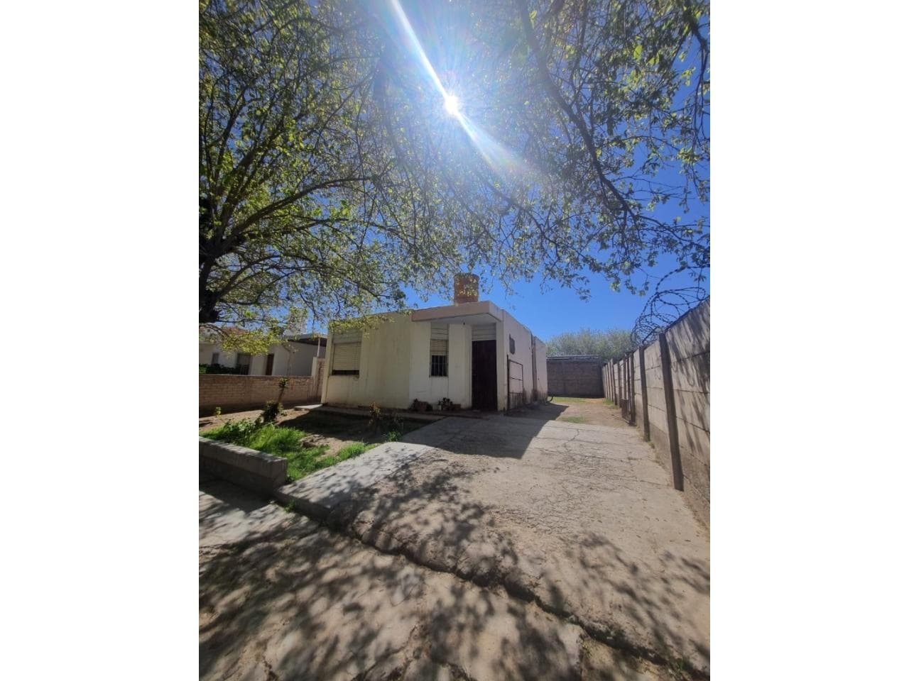 Venta. Casa En Barrio Justo P. Castro 2 . Caucete