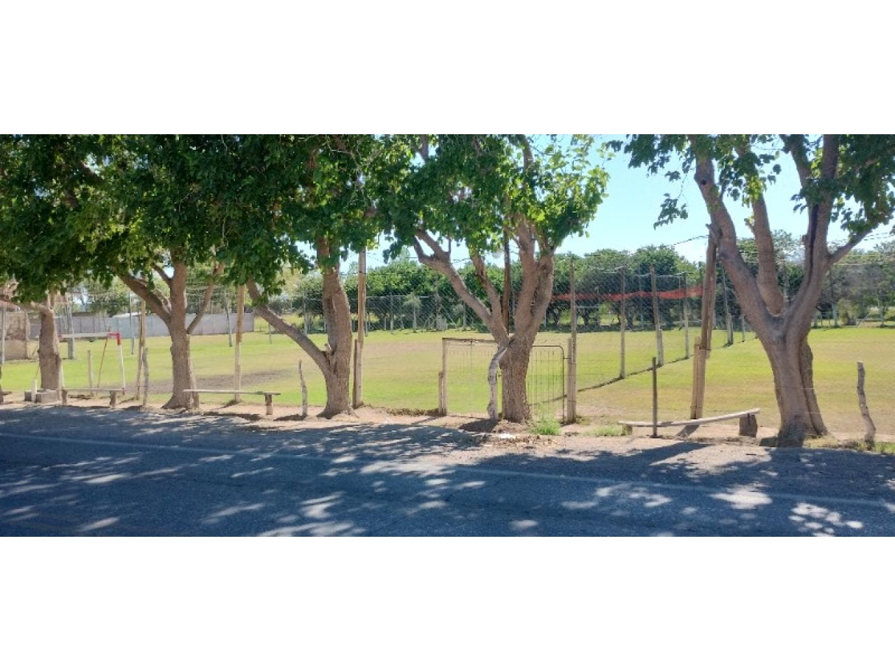 Venta. Terreno De 5.000 Mts2 Con 60 Mts De Frente Hacia Calle Balcarce. Santa Lucia