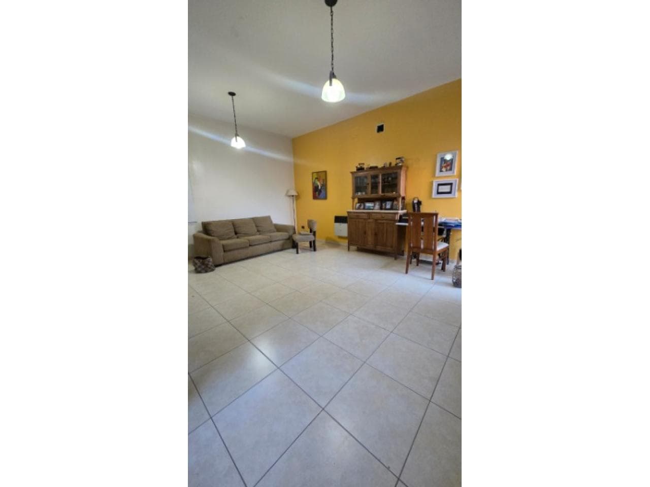 Venta Hermosa Casa En Rivadavia