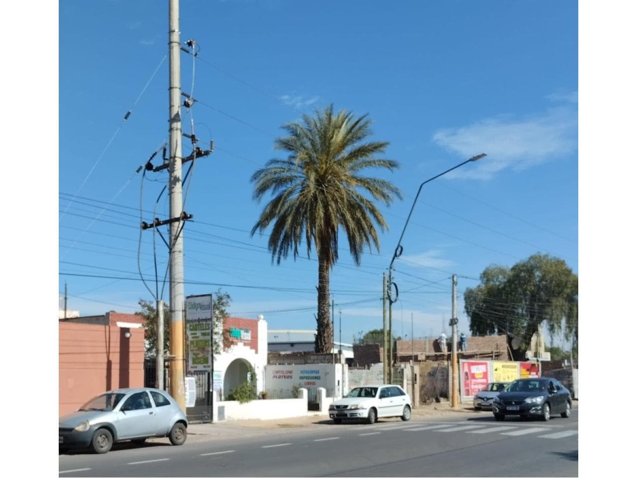 Venta- Casa Sobre Paula Albarracín De Sarmiento- 630m2