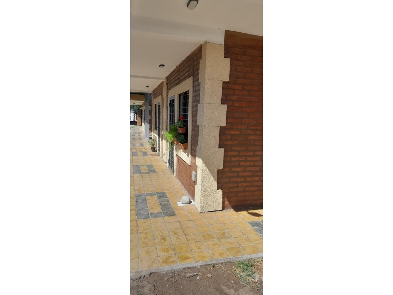 Gran Oportunidad Vendo Departamento De Dos Dormitorios  Con Cochera , Parrillero Previo Cerrado En Santa Lucia