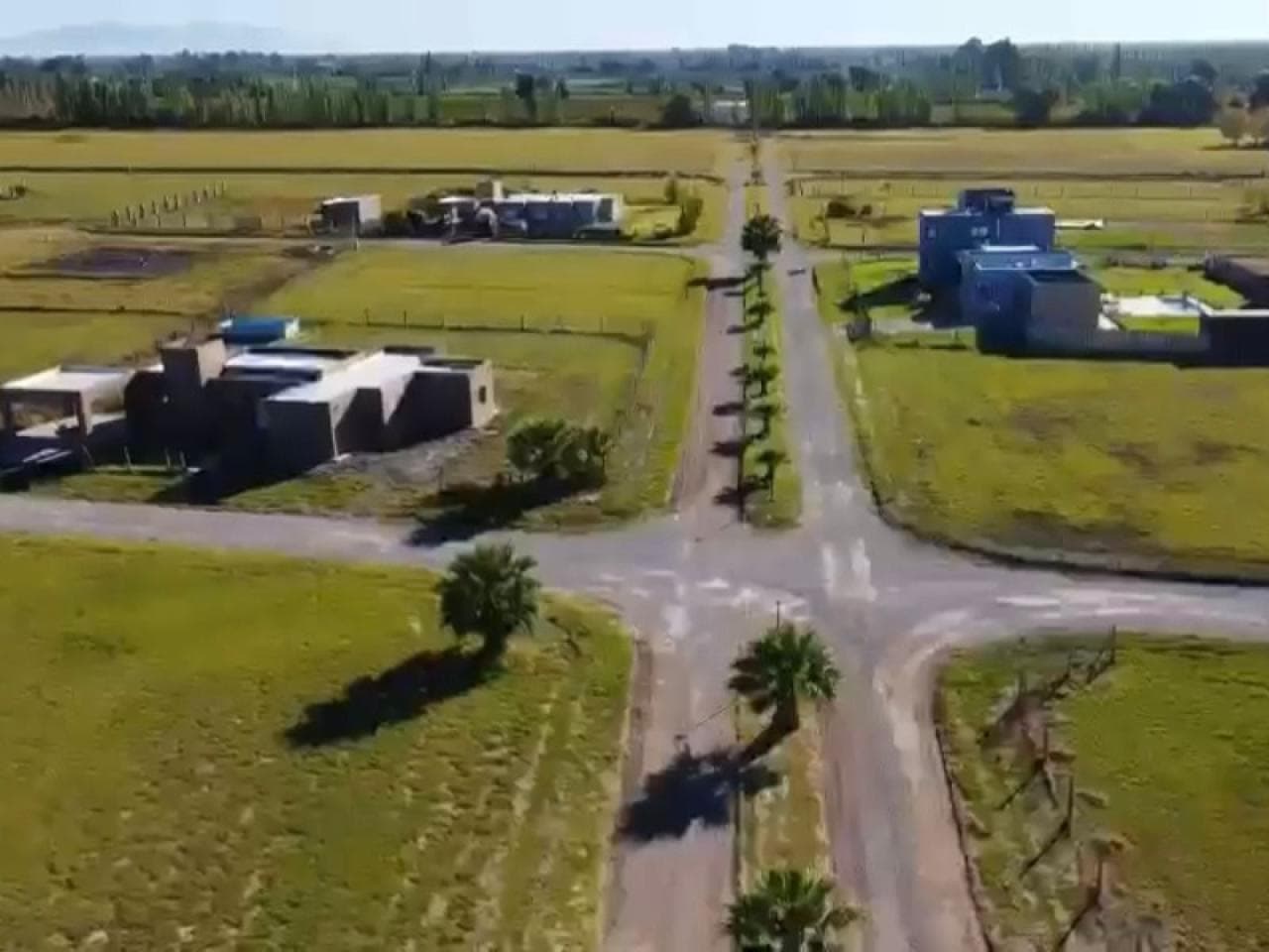 Venta Terrenos En B° Pivado Pueblo Escondido De 2000m² Pocito