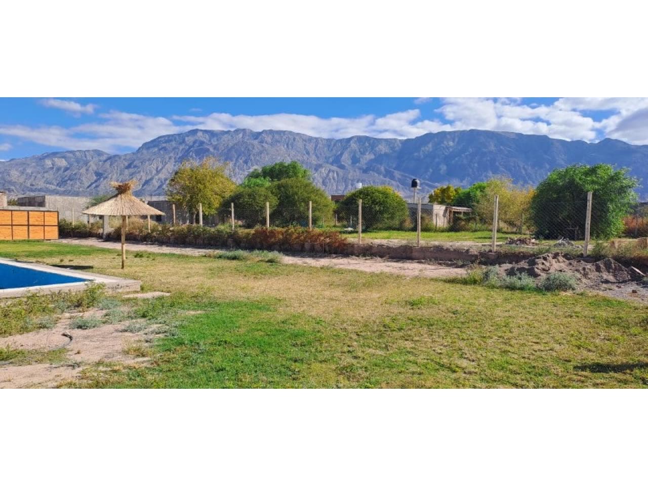 Terreno Con Construcción Avanzada Y Pileta  Listo Para Finalizar A Tu Gusto Ideal Para Proyecto Familiar O Inversión