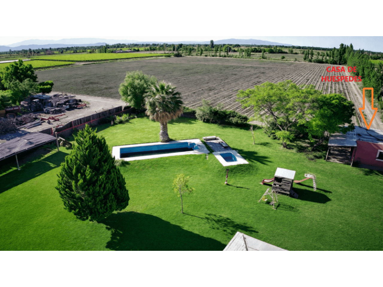Categoria Casa Quinta En El Medano, Piletas, 3dormitorios 1 Baño+casa Huespedes 1hab-cocina. 2800m² Jacuzzi, Pozo Nuevo