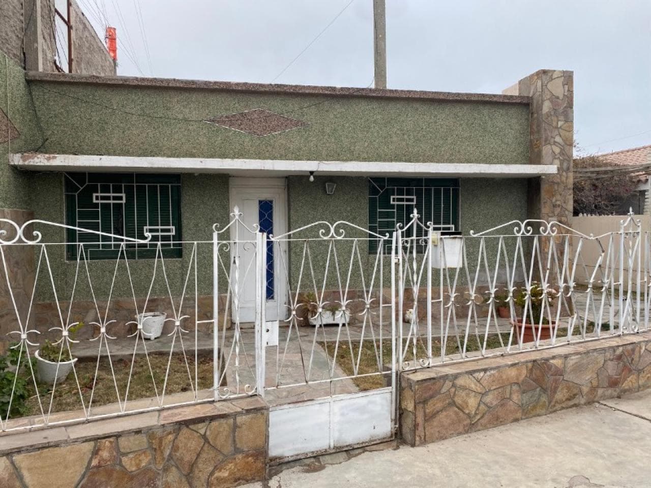 Vendo Sobre Calle Urquiza Casa 2 Dorm