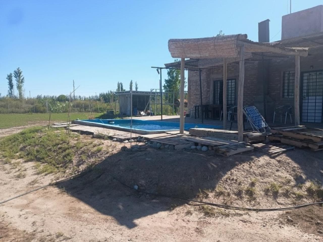 🏡 Venta. Casa De Campo Con Pileta Y Gran Terreno En El Médano De Oro. Rawson