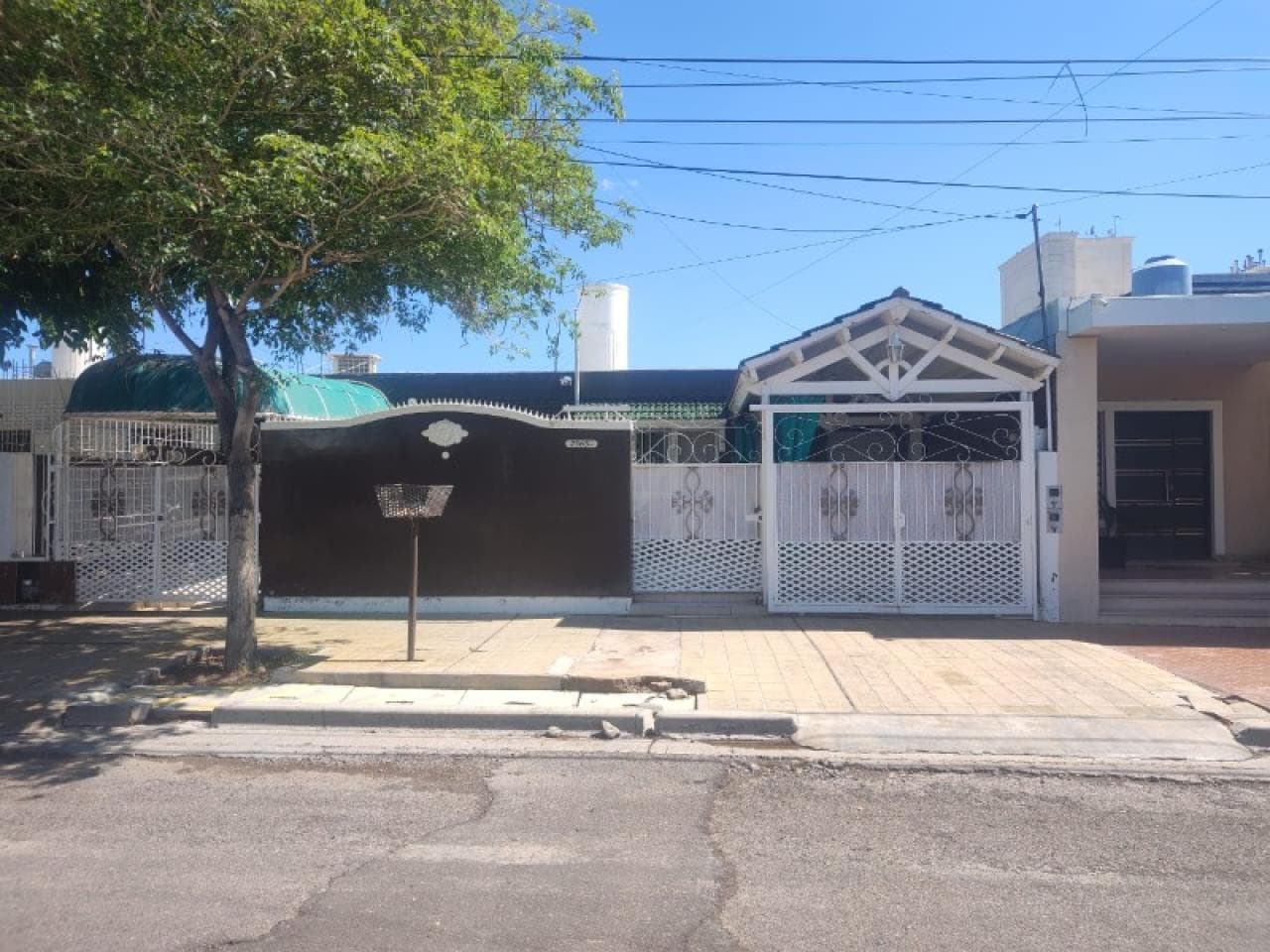 🔶 Habitar Venta 🔶 Casa Rivadavia - Apta Crédito Hipotecario. B° San Juan. Calle Morales 2565(o)