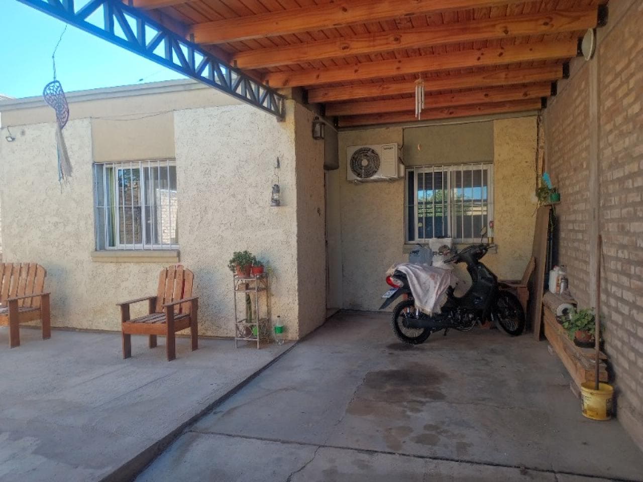 Venta Casa En Rivadavia
