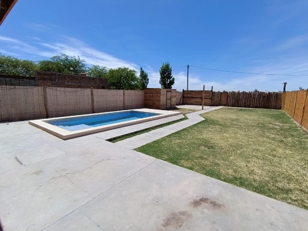 Venta. Casa Quinta En Alto De Sierra  Pileta, Galería Y 360 M² Parquizados