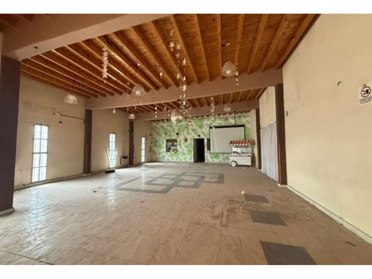 Venta. Salon Eventos + Casa + Departamento Y Salon. Rivadavia. Mls#420981152-51