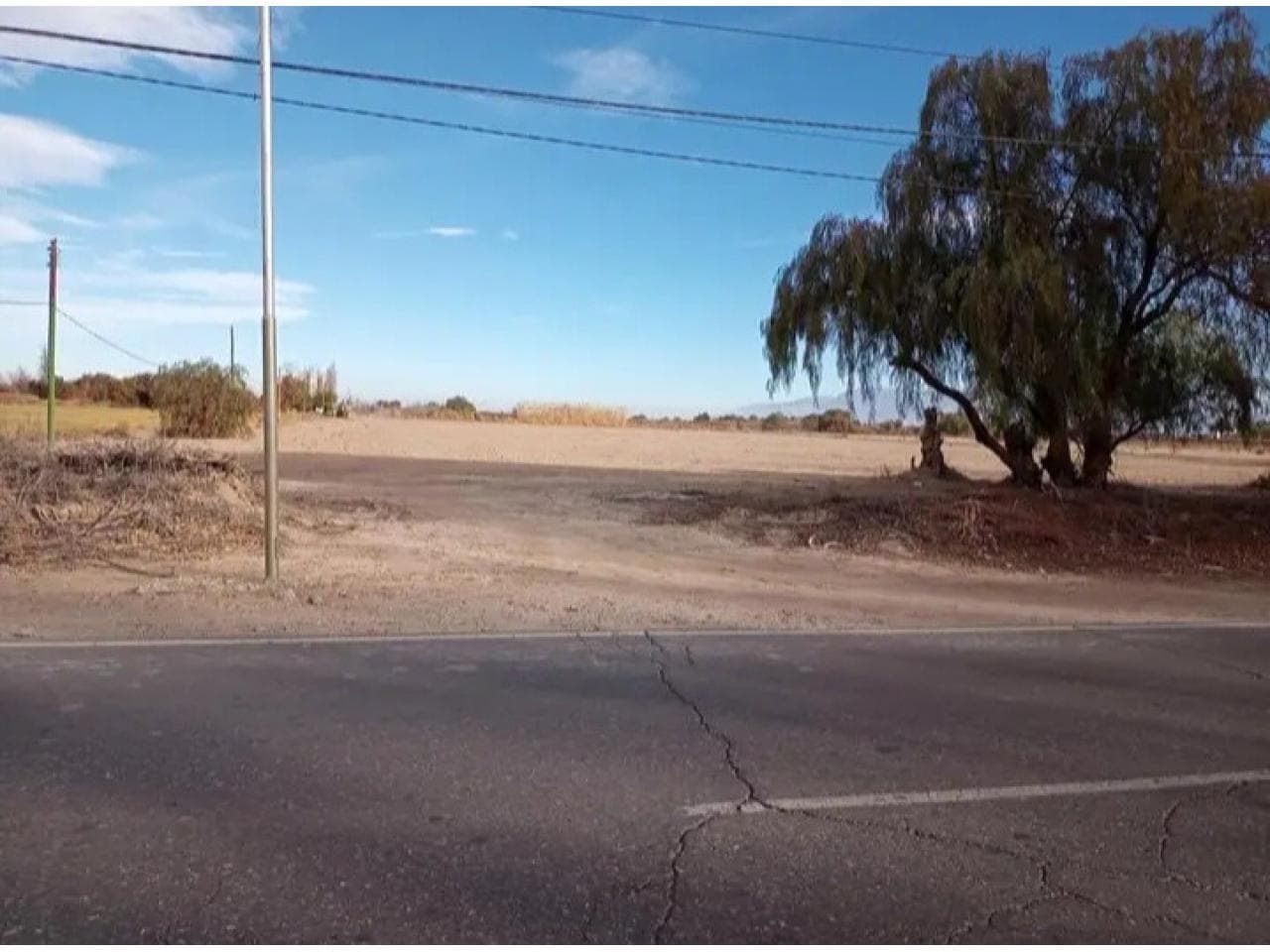 Venta 1800 M² Servicios En Puerta. Chimbas