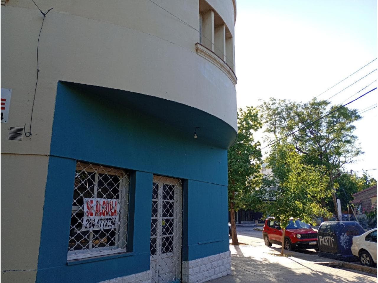 Vendo Salon  Comercial Con Garage Y Departamento Con Patio En Planta Alta