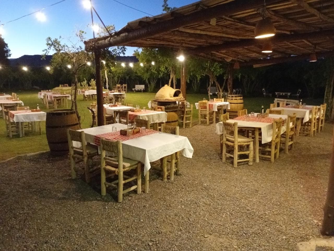 Venta. Restaurante De Campo. Rivadavia
