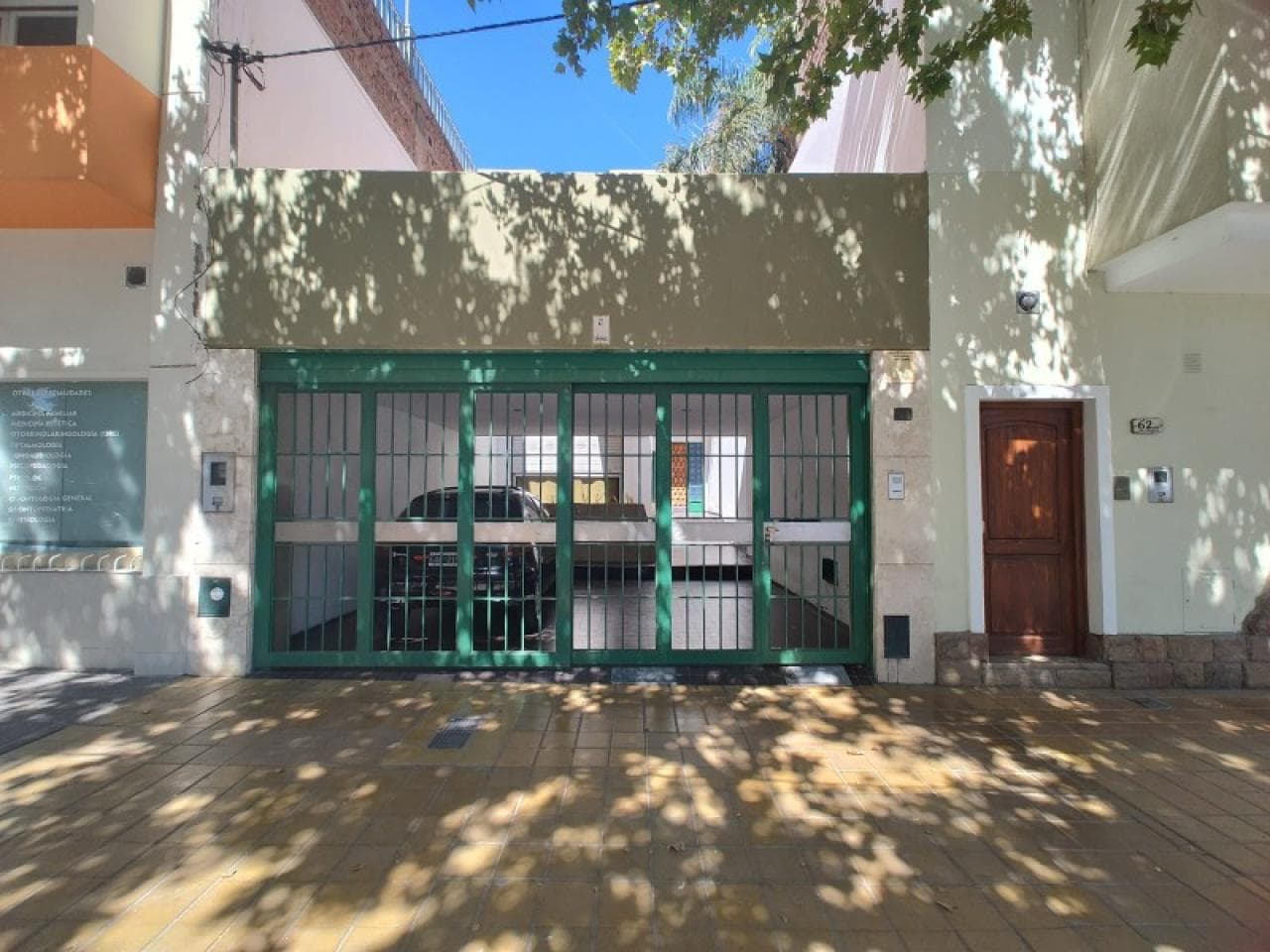 🔶 Habitar Venta 🔶 Casa Capital - Apta Crédito Hipotecario. Casa Céntrica. Catamarca 58(s). 2 Plantas.