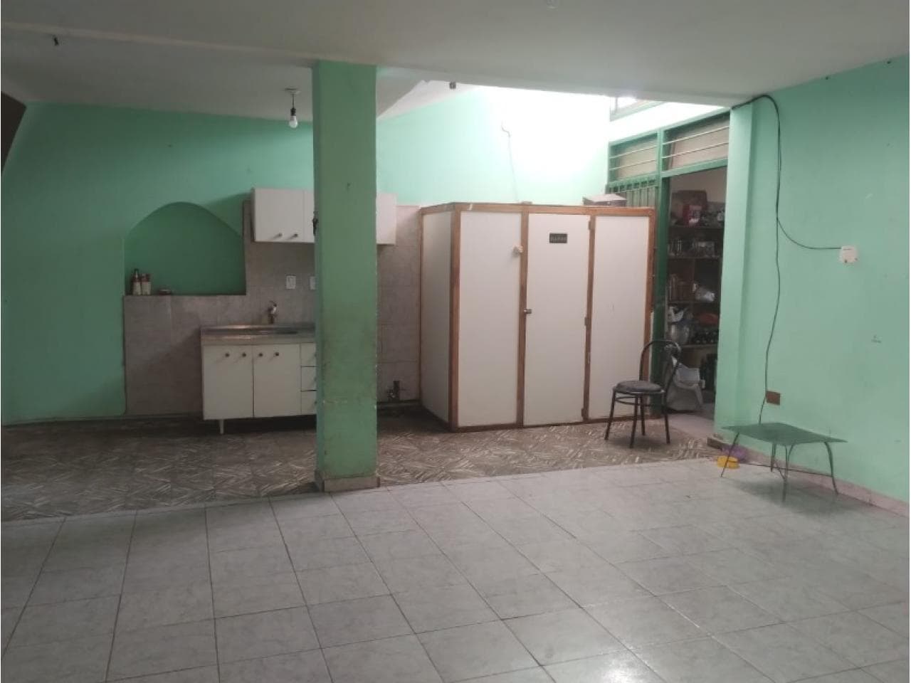 Alquilo Departamento Y/o Salón Comercial En Rivadavia