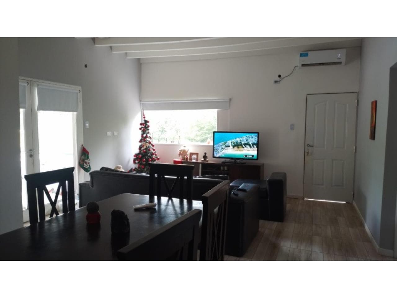 Vendo 3 Casas En Terreno 1000m2, Esquina 3piletas (entrada Individual Sin Compartir Nada )se Vende Amueblada Y Con Redes