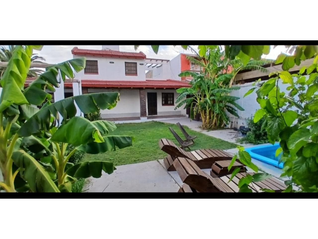 Vendo Dueño Casa En Rivadavia 4 Dormitorios 2 Baños , Living , Cocina Comedor Amplia Todos Los Servicios
