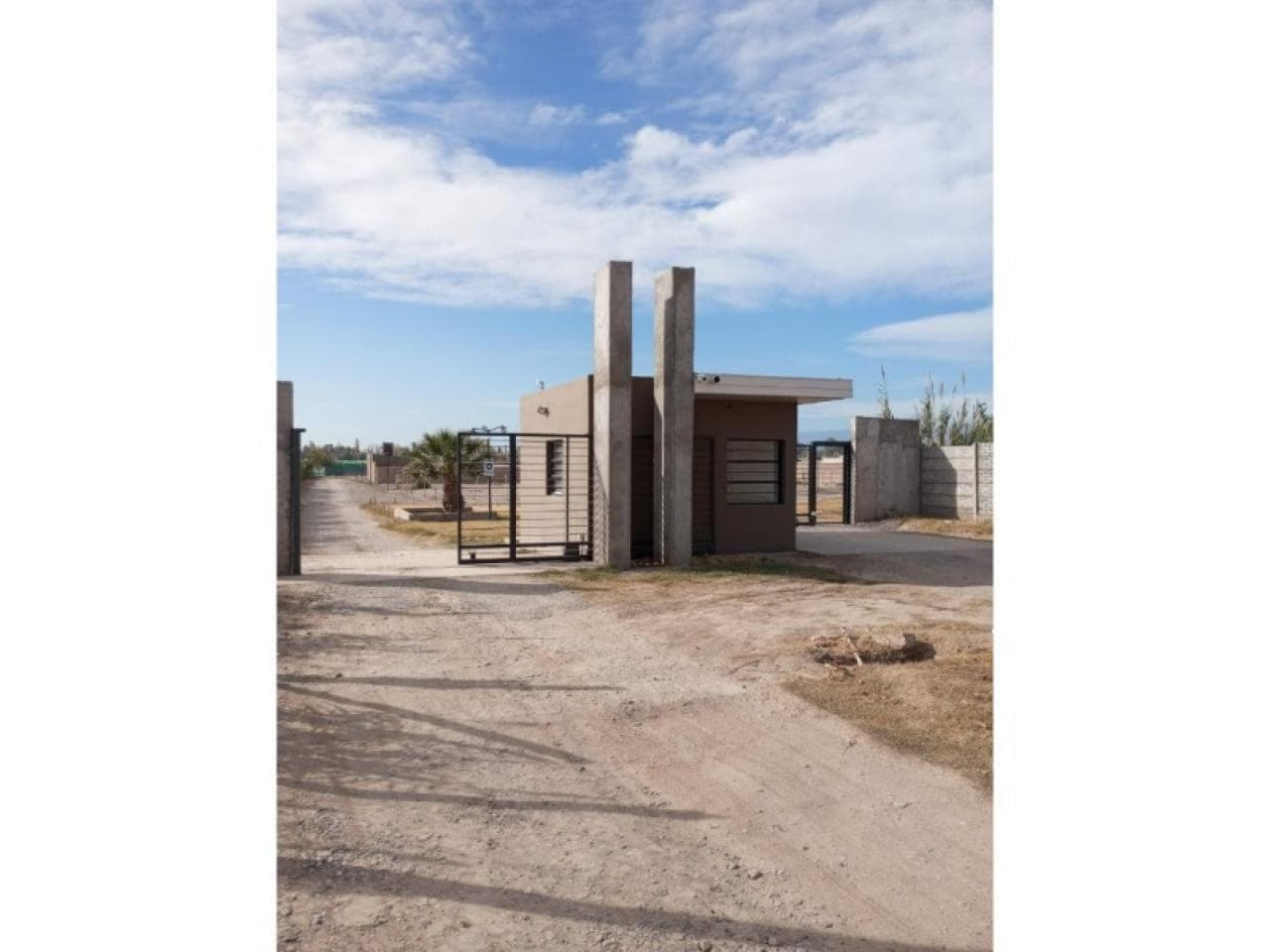 Santa Lucia, Bº La Enriqueta Lote De 890 M²