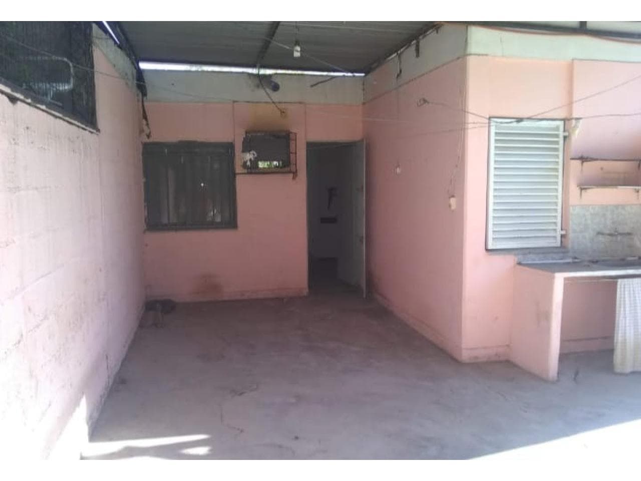 Oportunidad Casa Más Departamento En El Barrio Los Alerces  A Una Cuadra De Av. Benavidez Gran Punto
