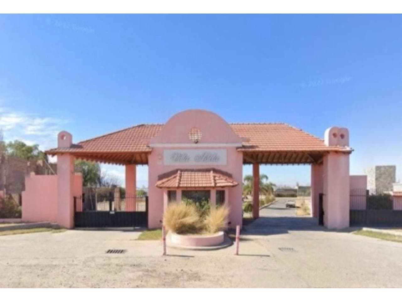 Vendo Lote Barrio Villa Adela, 1320mts, Zona Uvt, Medanito