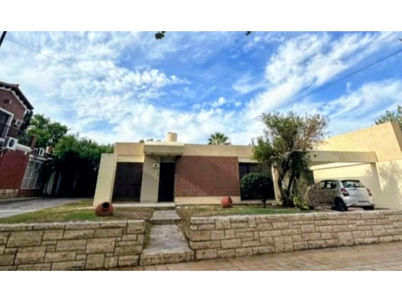 Venta Sta Lucia, A Mts De Plaza, Se Recibe Permuta, Apta Crédito