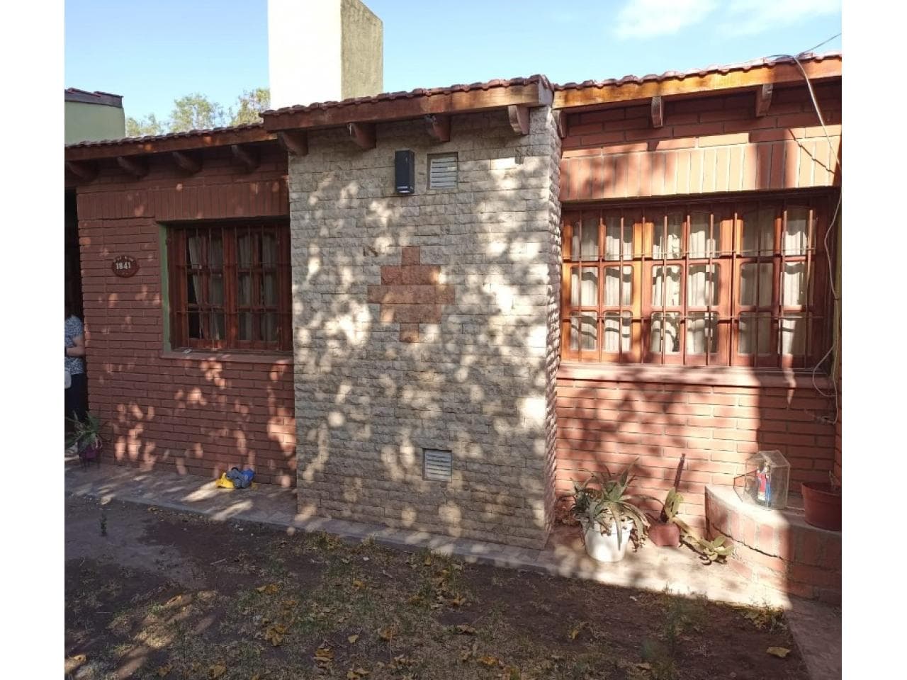 Vendo O Permuto Casa 4 Dormitorios ( Concepción)  Por Casa O Departamento Dos Dormitorios.
