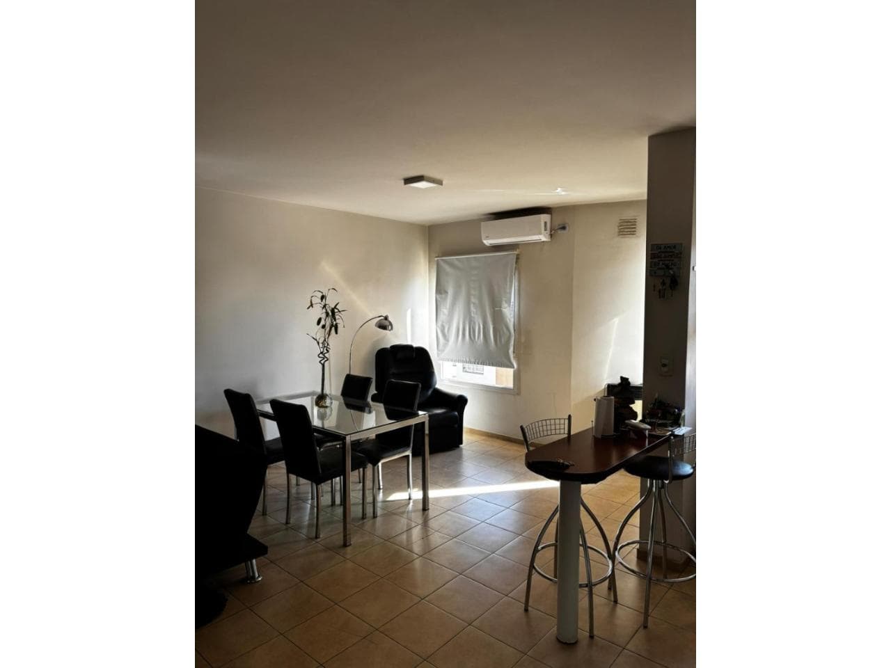 Venta. Departamento 3 Dorm, 1 Baño. Capital