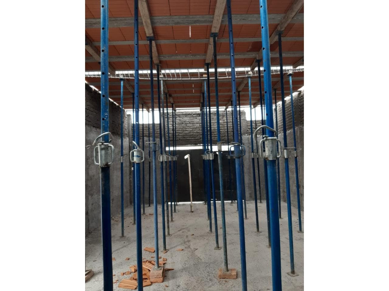 Venta. Salón Comercial. Rawson