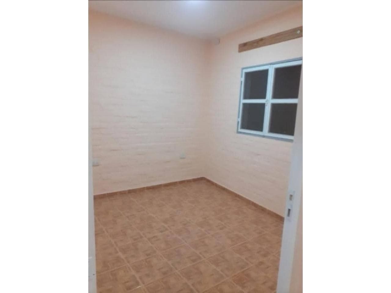 Vendo Complejo De 3 Salones Comerciales Y 3 Departamentos. Rawson