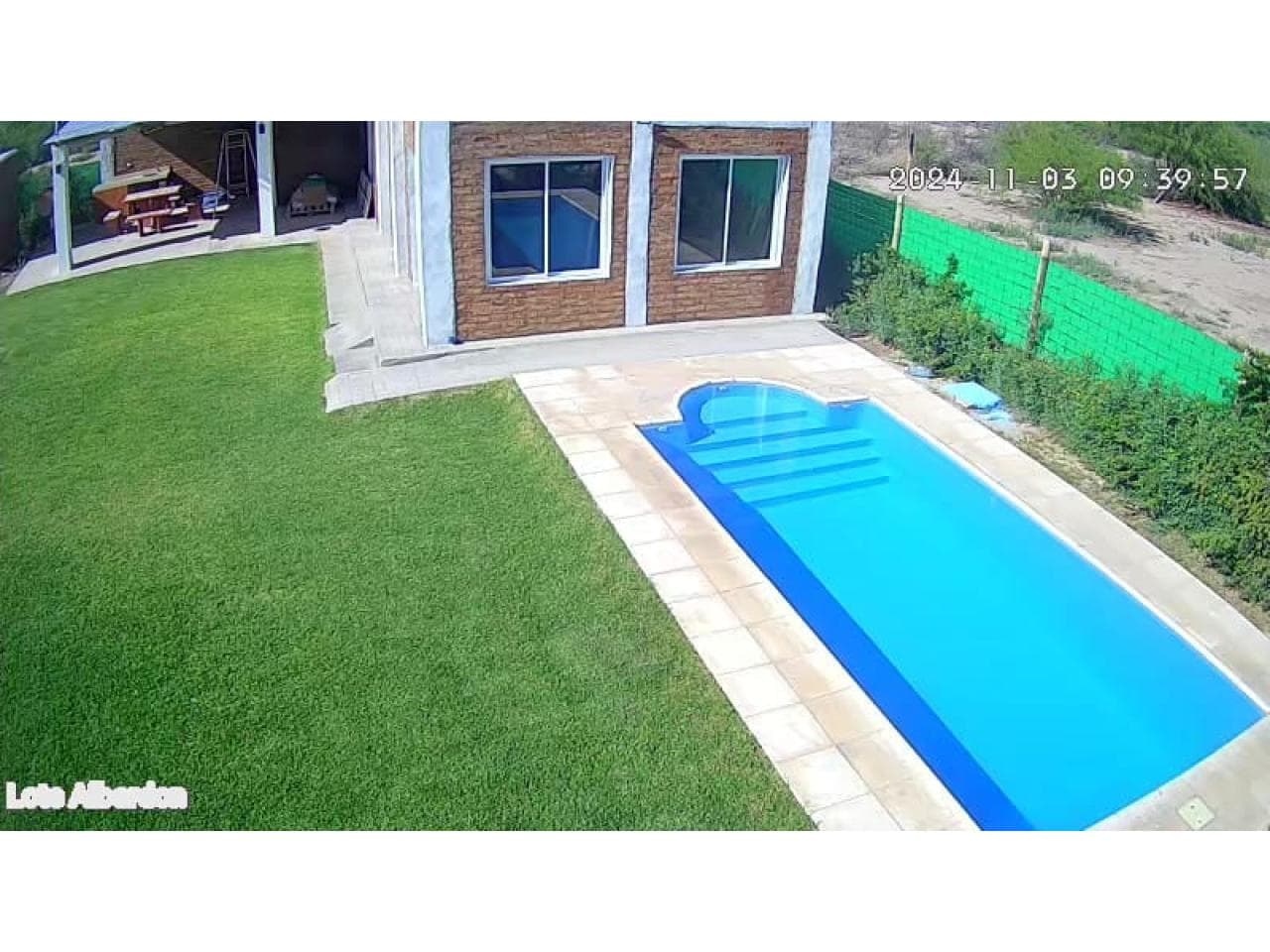 Venta. Espectacular Quincho Con Pileta. Albardon