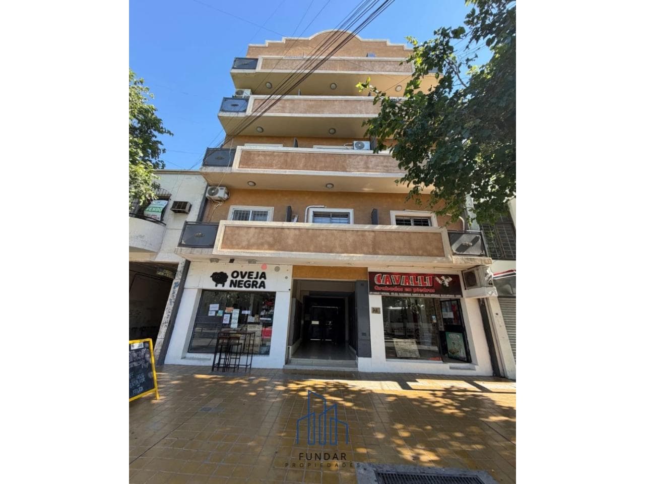 Departamiento De Una Habitación En Venta - Avenida Libertador - Centrico