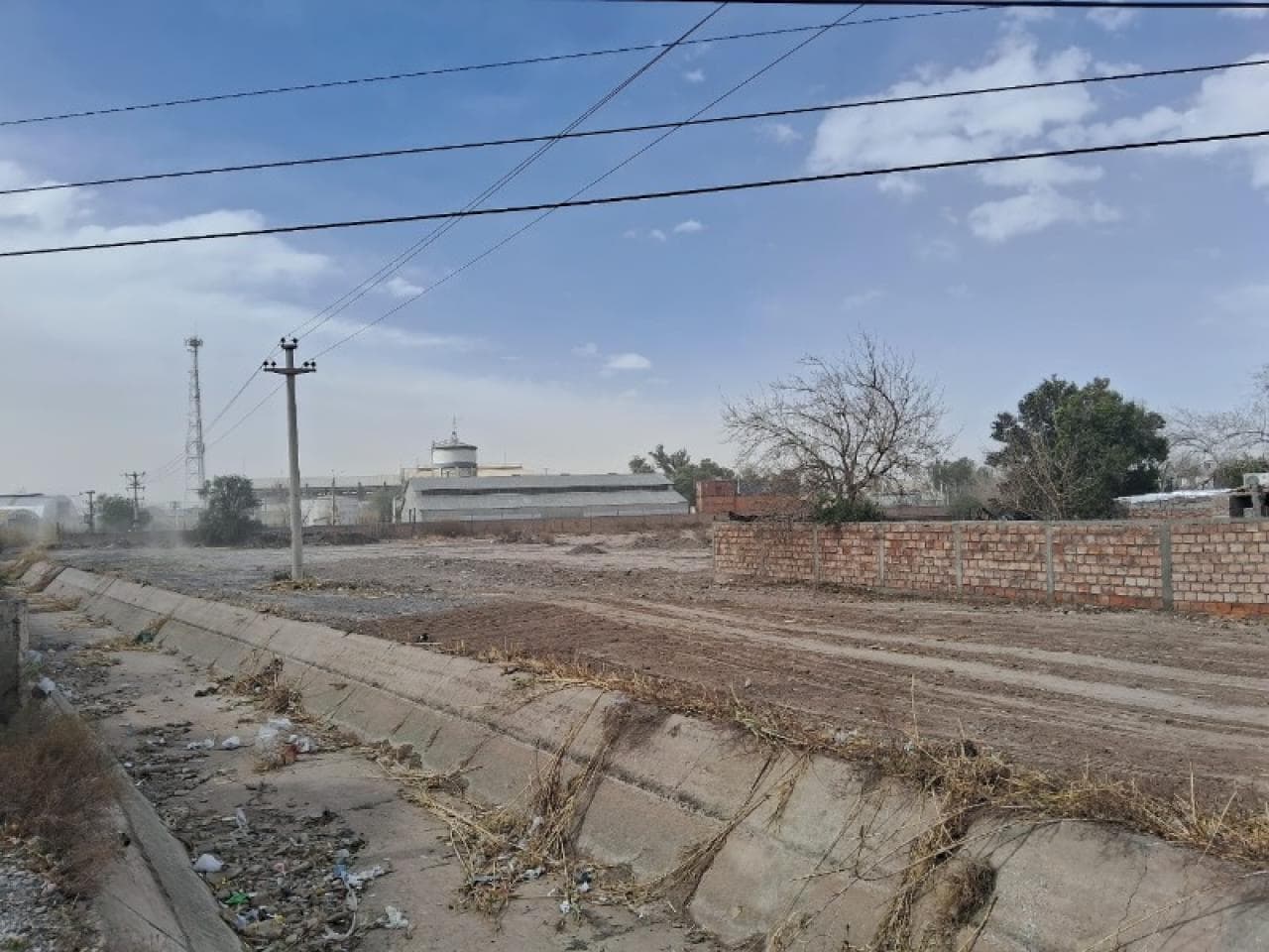 Venta. Terreno 4700 M2. Capital