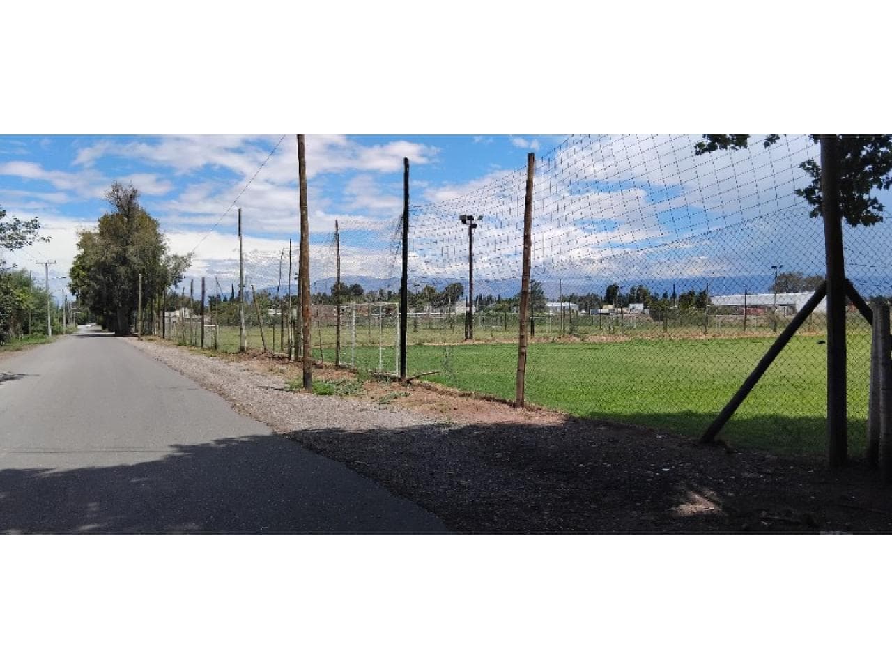 Terreno Esquina Sta Lucia 18.500 M2.