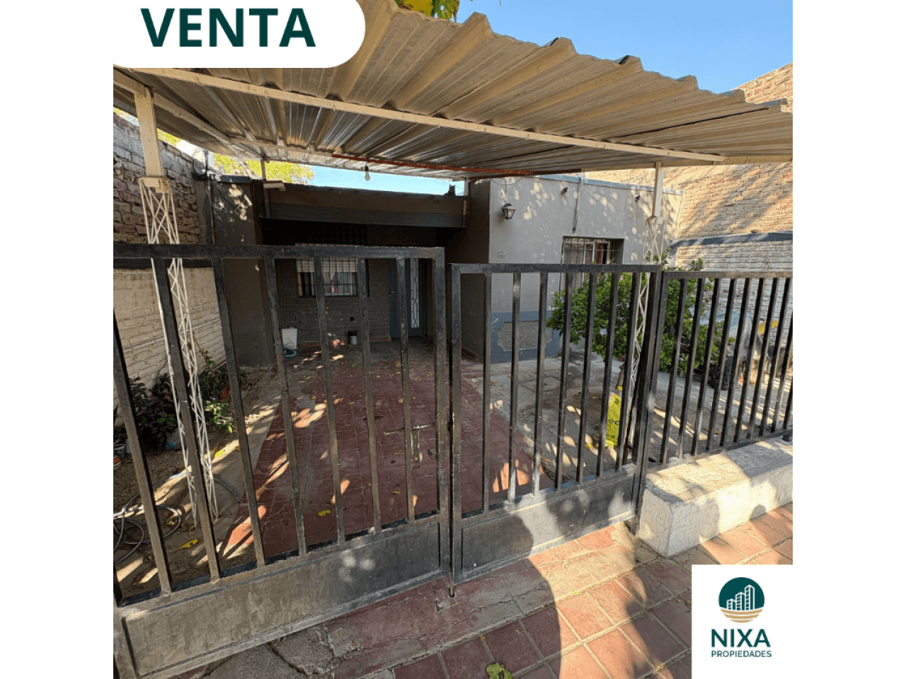 Venta Lote Con Construcción De Adobe. Capital