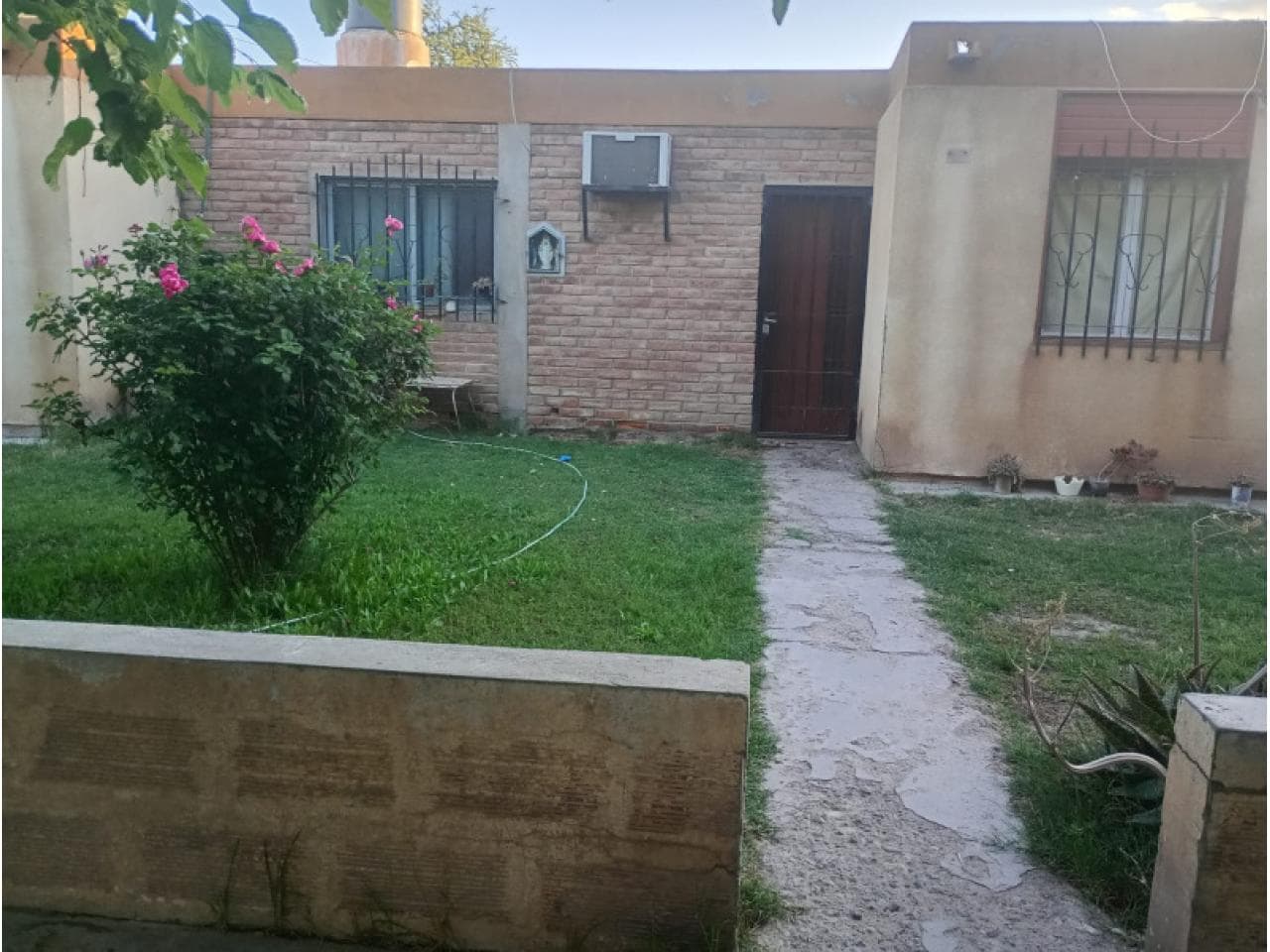 Venta. Casa En Barrio Quinto Cuartel