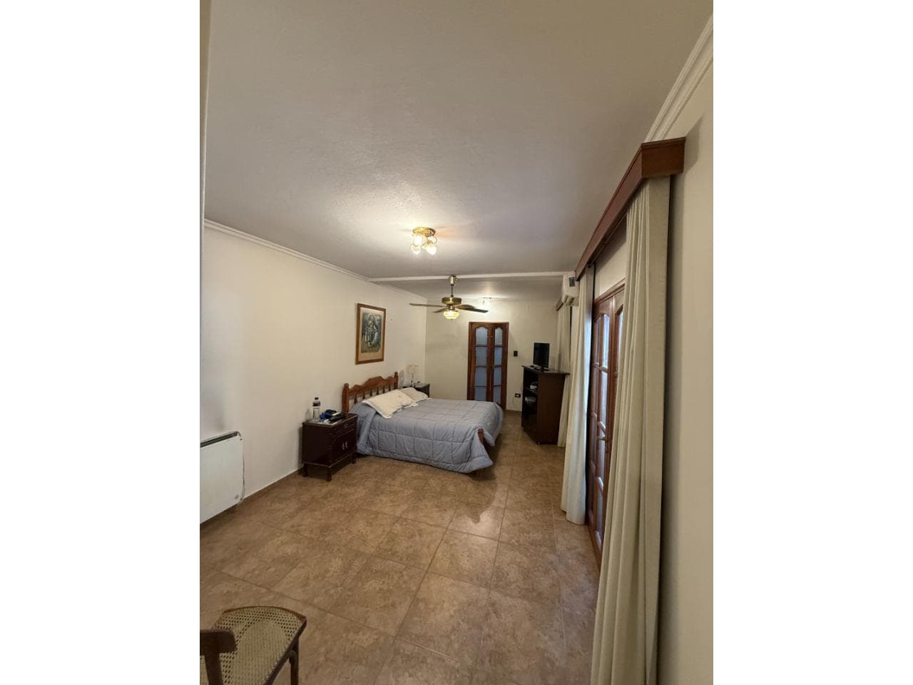 Venta Casa Amplia En Rivadavia  5 Dormitorios Y Terreno De 500 M²
