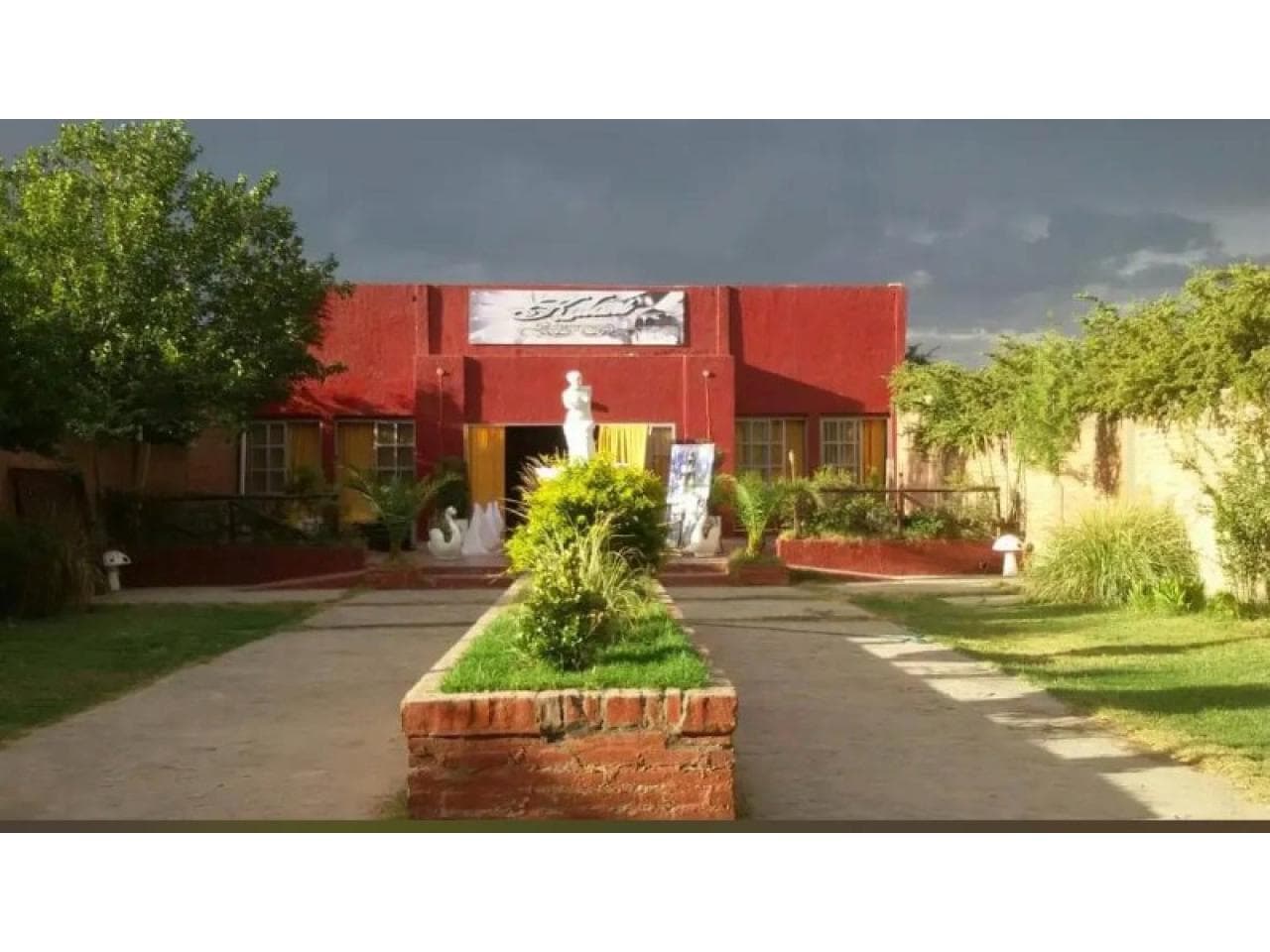 Venta. Salon De Fiestas. Eventos. Chimbas