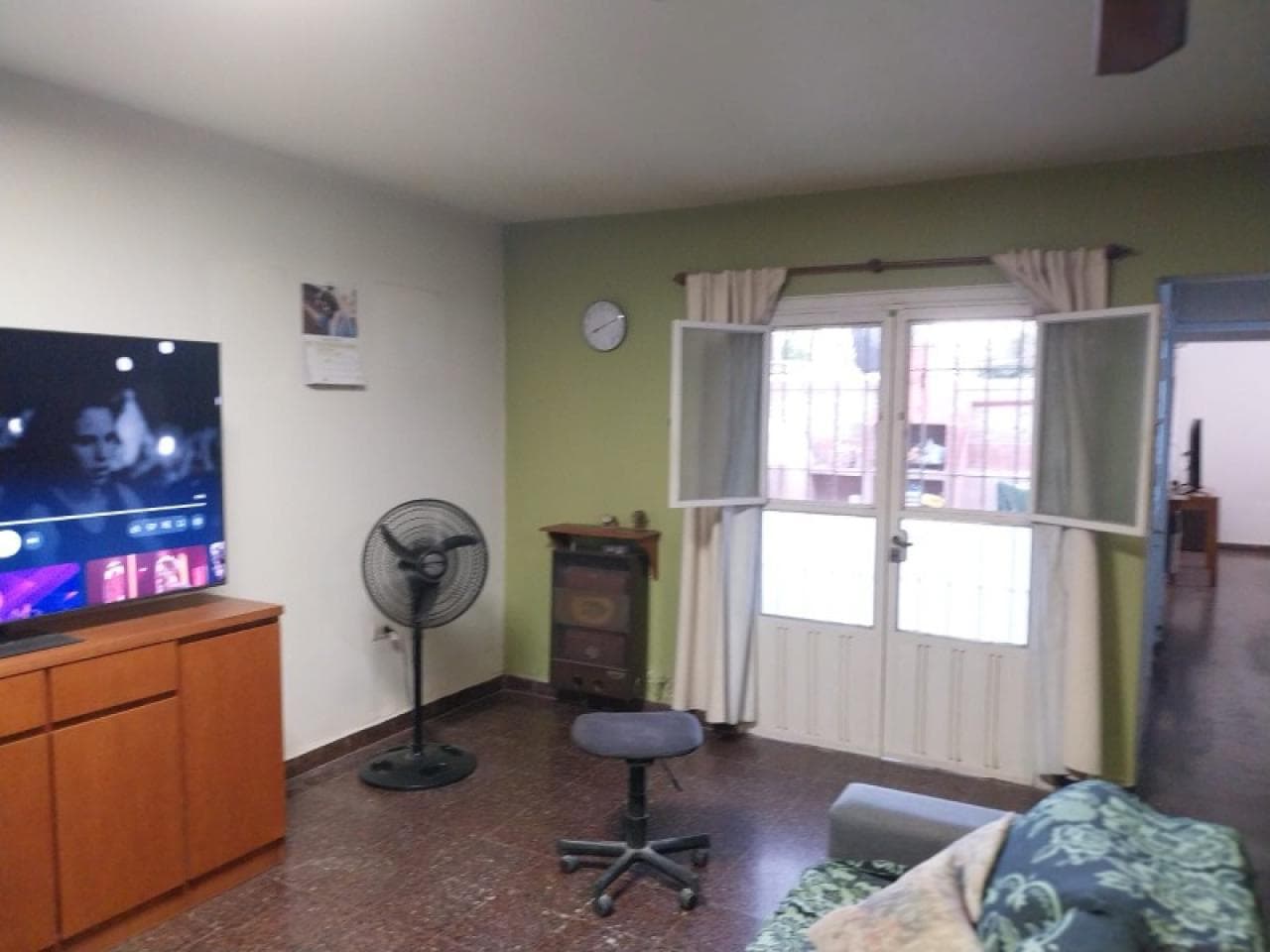 Oportunidad Venta Casa, Con Amplio Departamento Zona Parque De Mayo. Capital