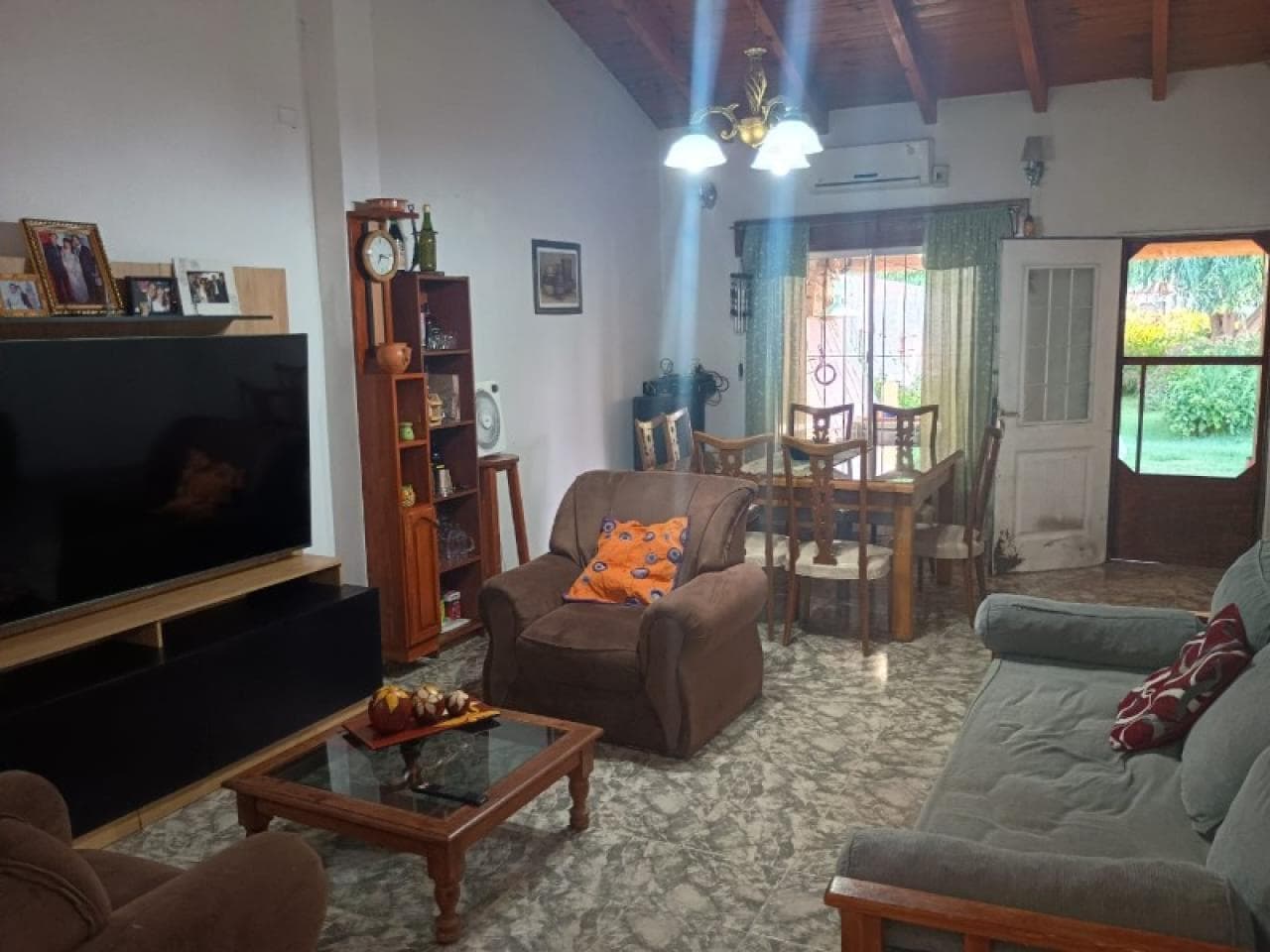 Vendo Casa Amoblada En Las Flores ( Departamento Iglesia)