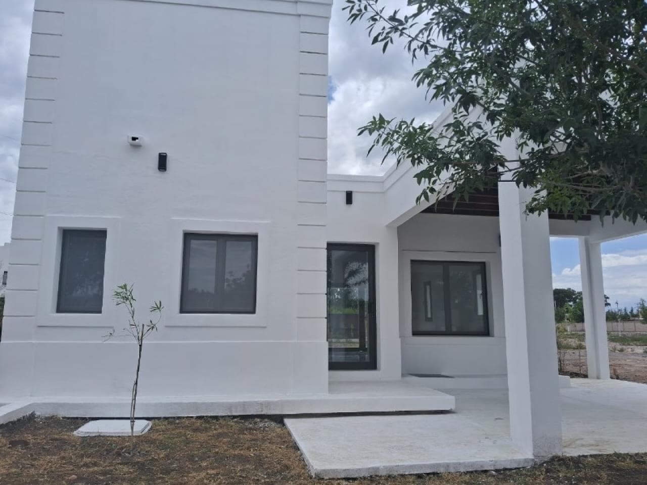Venta. Casa A Estrenar Barrio Las Lomas