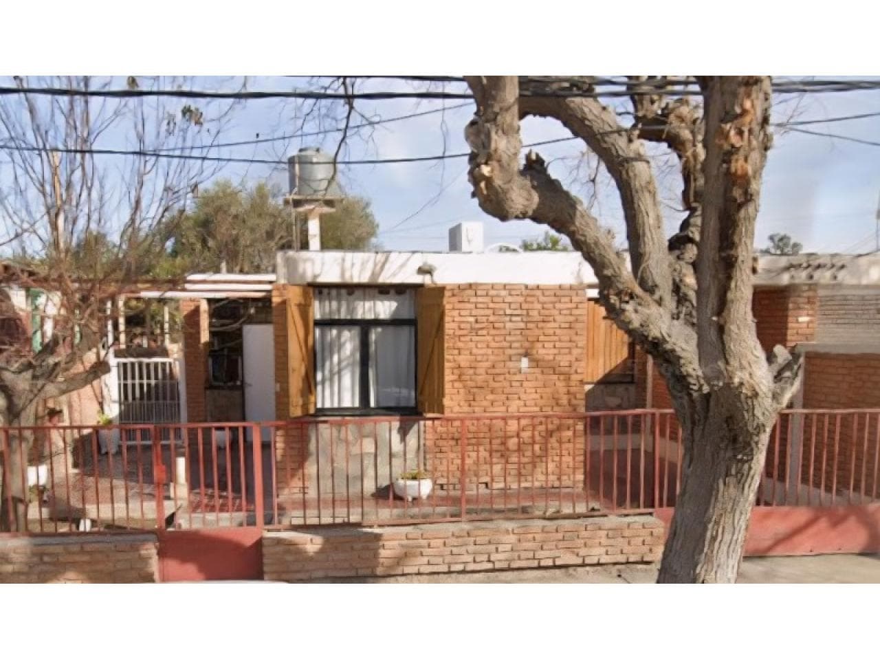 Venta. Casa 3 Habitaciones 5 Ambientes 1 Baño